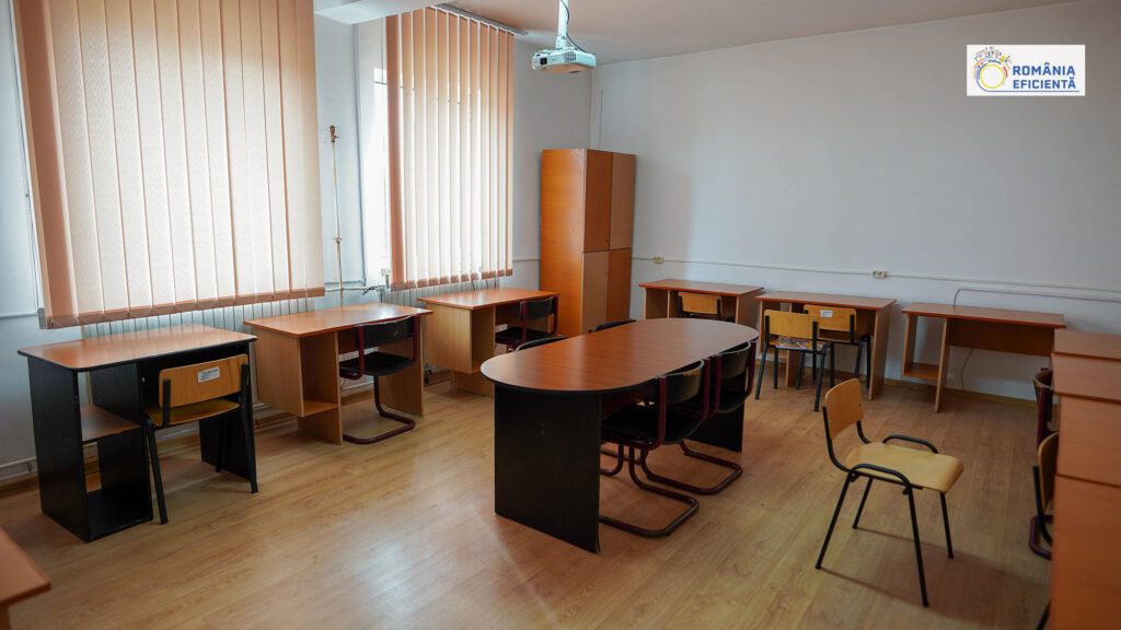 inaugurare before renovare scoala simian romania eficienta