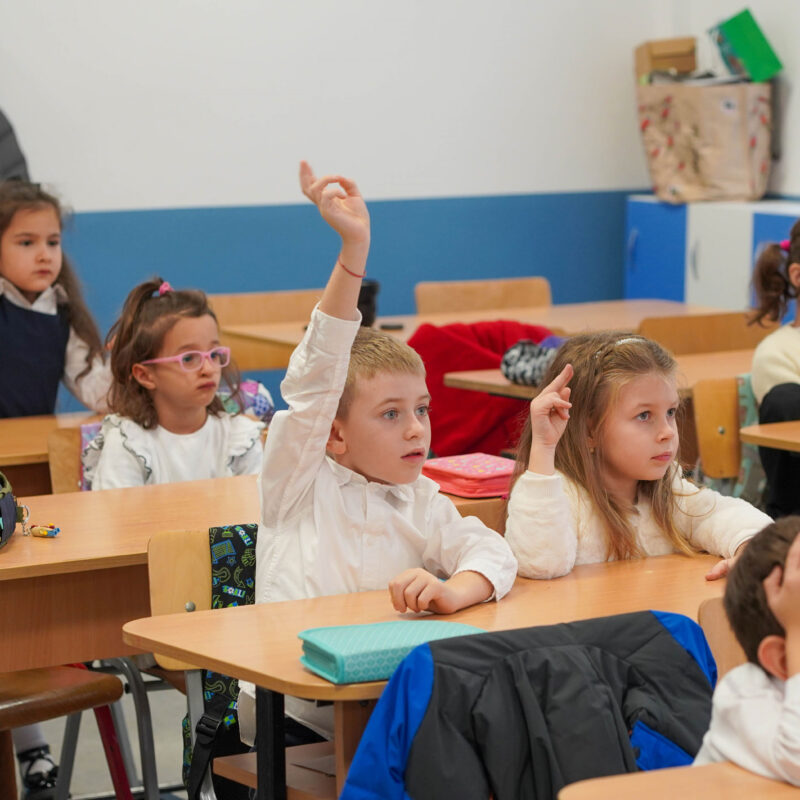 Tinerii și tranziția energetică romania eficienta